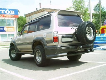1993 Toyota LAND Cruiser picture