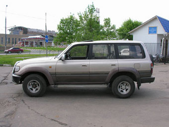 1994 Toyota LAND Cruiser picture