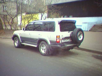 1995 Toyota LAND Cruiser