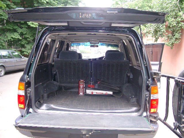 1995 Toyota LAND Cruiser picture