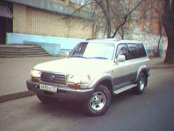 1995 Toyota LAND Cruiser picture