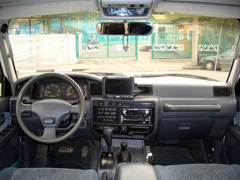 1995 Toyota LAND Cruiser picture