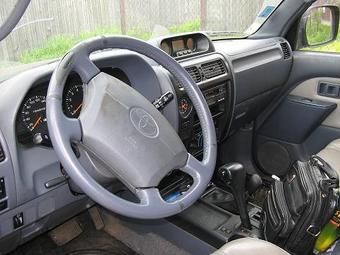 1996 Toyota LAND Cruiser picture