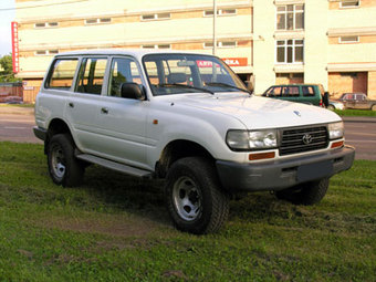 1997 Toyota LAND Cruiser picture