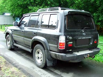 1997 Toyota LAND Cruiser picture