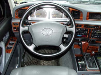 1997 Toyota LAND Cruiser picture