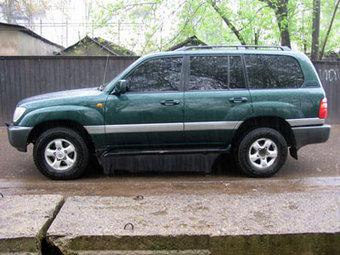 1998 Toyota LAND Cruiser picture