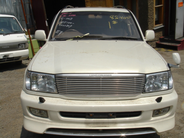 1998 Toyota LAND Cruiser picture