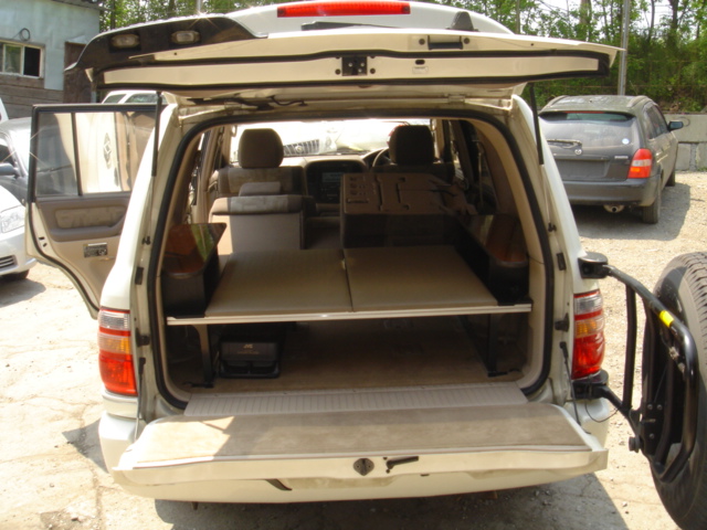 1998 Toyota LAND Cruiser picture