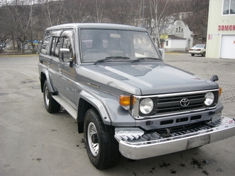 1999 Toyota LAND Cruiser