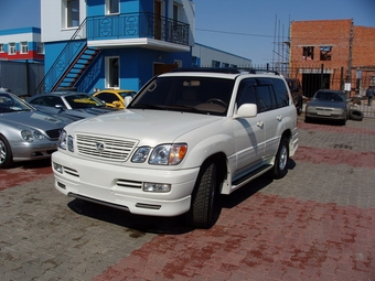 1999 Toyota LAND Cruiser