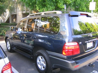 1999 Toyota LAND Cruiser