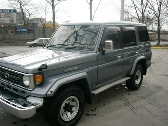 1999 Toyota LAND Cruiser