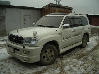 1999 Toyota LAND Cruiser