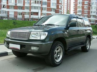 1999 Toyota LAND Cruiser picture