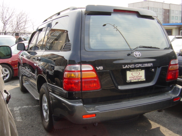 2000 Toyota LAND Cruiser picture
