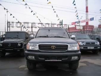 2000 Toyota LAND Cruiser picture