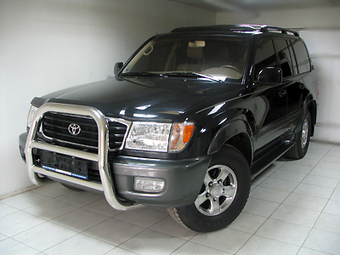 2000 Toyota LAND Cruiser picture