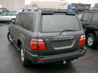 2000 Toyota LAND Cruiser picture