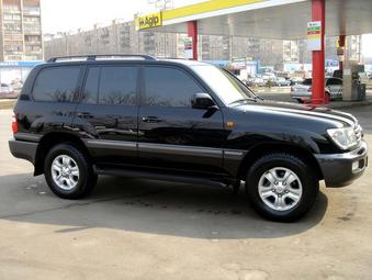 2003 Toyota LAND Cruiser picture