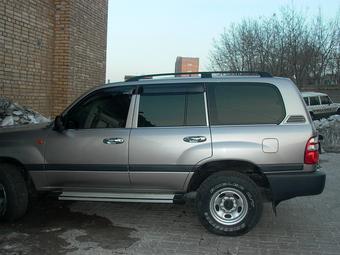 2004 Toyota LAND Cruiser