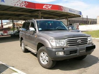 2004 Toyota LAND Cruiser